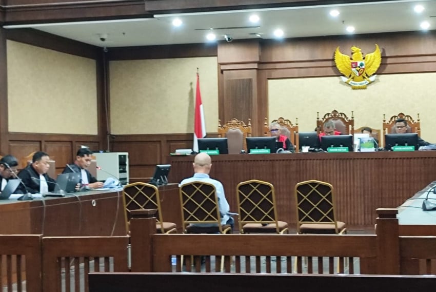 Ariyanto Bakri Dituntut 17 Tahun Penjara dalam Kasus Suap Hakim