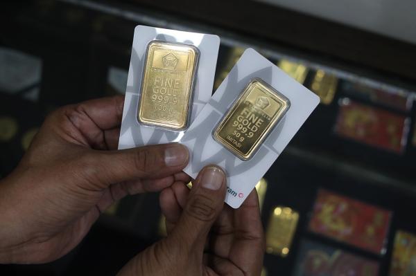 Harga Emas Antam Hari Ini Meroket Lagi, Buyback Ikut Naik! 