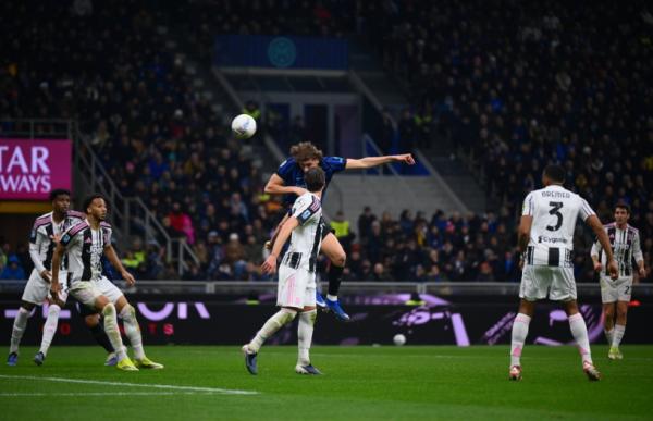 Hasil Lengkap Liga Italia: Drama Gila! Inter Tumbangkan Juventus