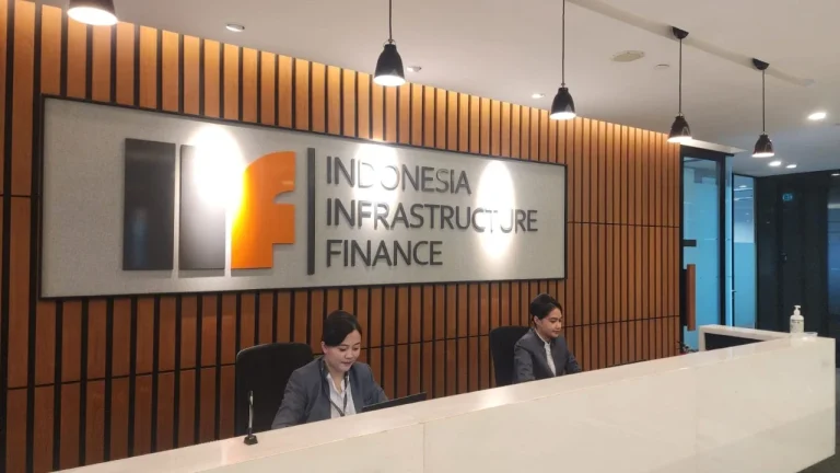 IIF dan Danareksa Kolaborasi, Dukung Implementasi ESG untuk Tarik Investasi Berkualitas