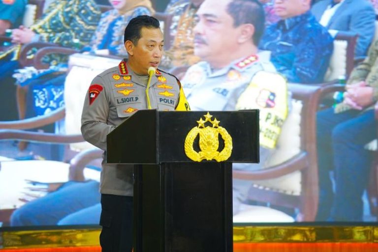 Kapolri Marah Oknum Brimob Aniaya Pelajar di Maluku, Instruksikan Usut Tuntas!