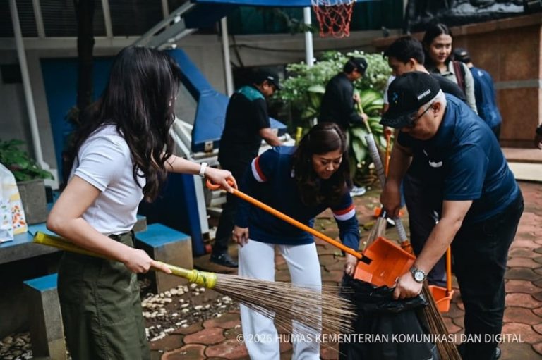 Kerahkan Jajarannya Korve Nasional, Menkomdigi: Budaya Bersih Harus Jadi Etos Kerja