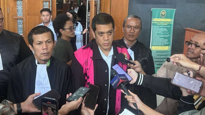 Kerry Riza Sebut Tuduhan BBM Oplosan Menghukum Dirinya Sebagai Penjahat Paling Dibenci