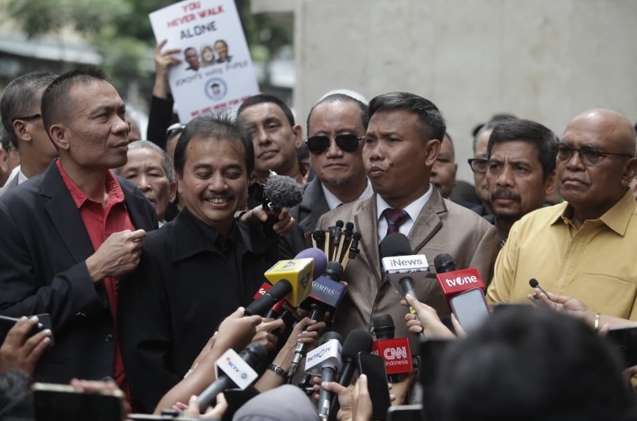 Kubu Jokowi Kirim Surat Desak Polisi Segera Tahan Roy Suryo Cs