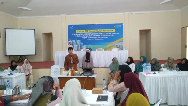 Kunjungan Wisatawan ke Pantai Bagek Kembar NTB Meningkat, UMKM Dilatih Tingkatkan Daya Saing dan Kualitas