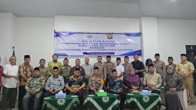 Kunjungi Muhammadiyah Sumsel, Irjen Sandi Perkenalkan Layanan 110 Gratis 24 Jam