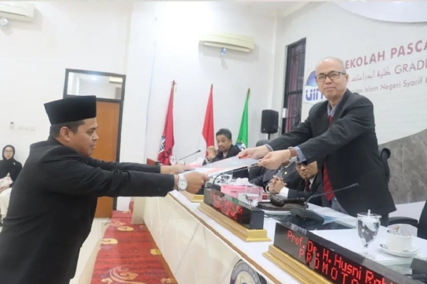 Perwira TNI AL, Letkol Jayadi Raih Gelar Doktor di UIN Syarif Hidayatullah Jakarta