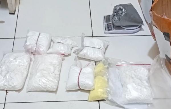 Polisi Tangkap Peracik Petasan di Magelang, 12 Kg Bahan Peledak Disita