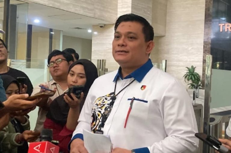 Polri Uji Emas Batangan Kasus Pencucian Uang Tambang Ilegal