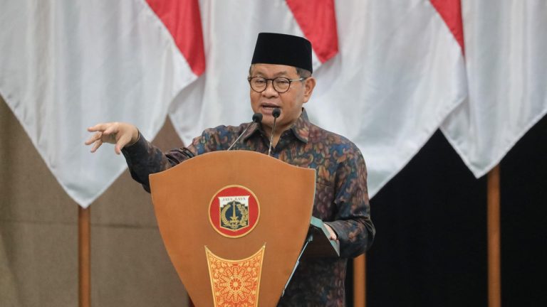 Pramono Siapkan Beasiswa Jakarta Setara LPDP, Target Kirim 100 Penerima pada 2027
