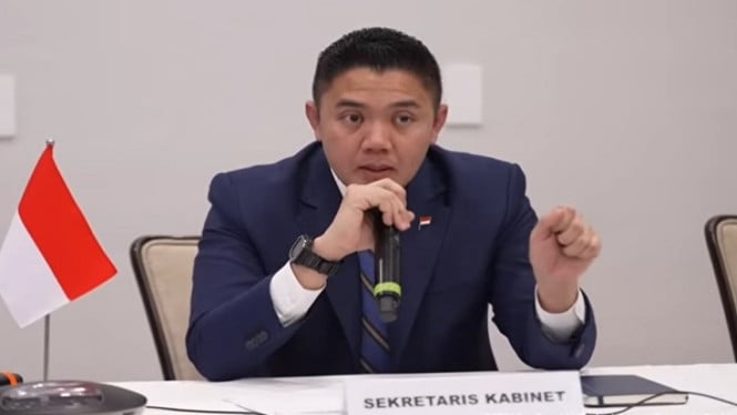 Seskab Teddy Angkat Bicara soal Isu Produk AS Bisa Masuk RI Tanpa Sertifikasi Halal