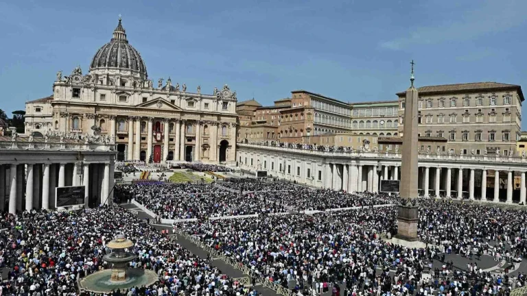 Vatikan Tegas Tolak Bergabung dengan Dewan Perdamaian Inisiatif Trump
