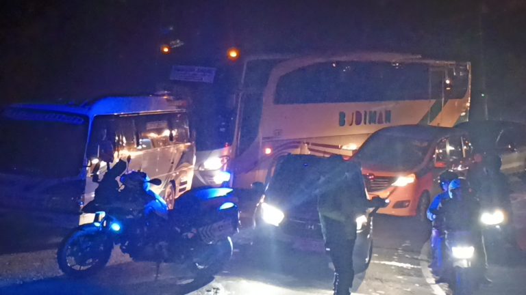 Arus Balik H3, Polisi Terapkan One Way 30 Menit di Lingkar Gentong