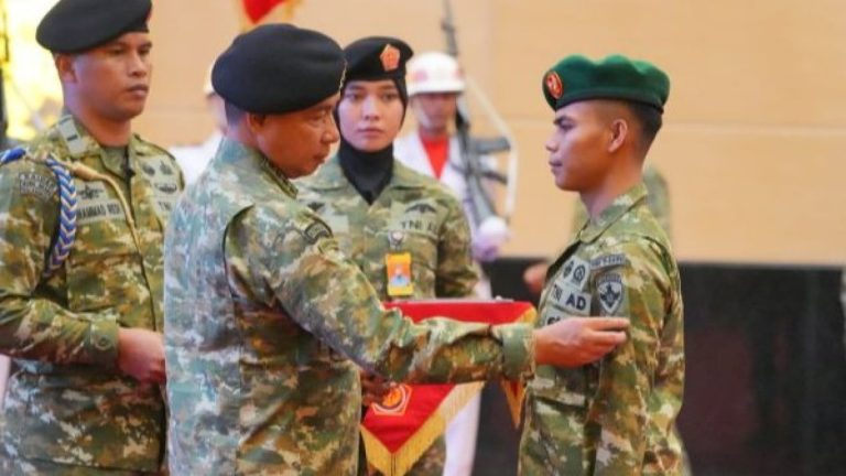 Bukan Karena Perang, Prajurit TNI Ini Naik Pangkat Usai Juara Dunia Hafal Al-Qur’an 30 Juz