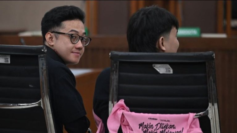 Delpedro dkk Divonis Bebas: Ini Bukan Milik Kami, tapi Semua Tahanan Politik