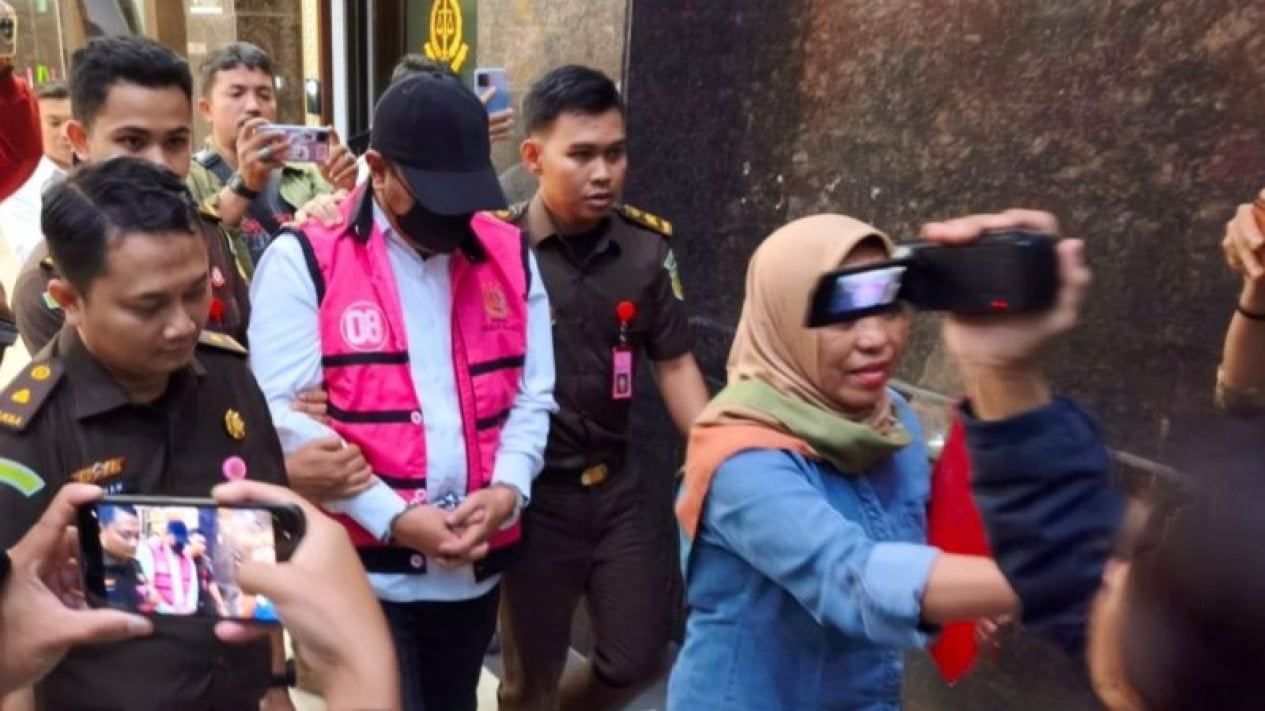 Eks Pj Gubernur Sulsel Bahtiar Baharuddin Jadi Tersangka Korupsi Bibit Nanas