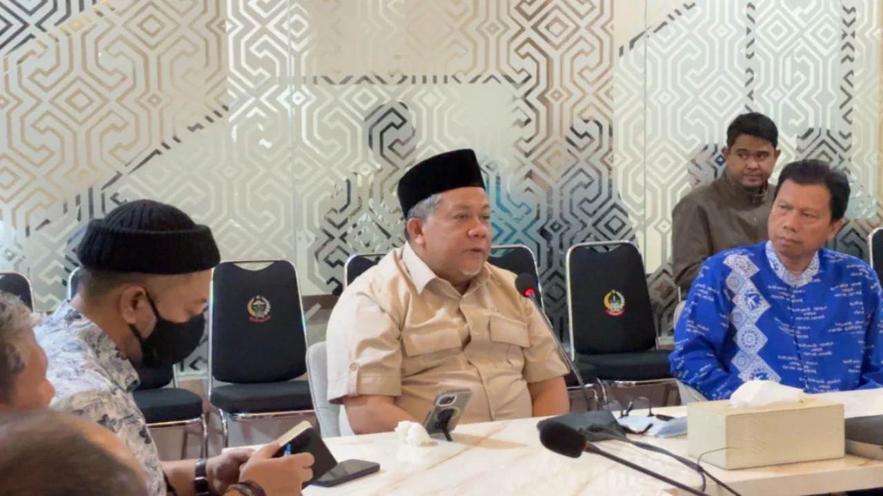 Gen Z Lebih Suka Sewa Rumah Dibanding Beli, Wamen Fahri Hamzah: Fenomena Perkotaan di Dunia