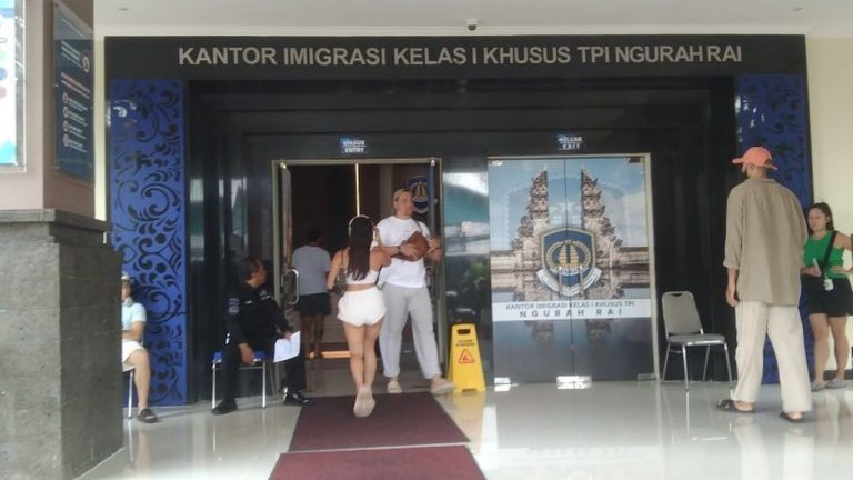 Imigrasi Bali Buka Layanan Izin Tinggal Darurat di Hotel, Permudah WNA Terdampak Konflik Timur Tengah