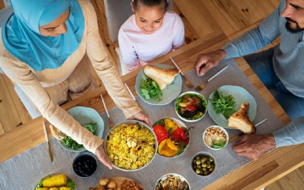 Jadwal Buka Puasa Bandar Lampung Hari Ini 3 Maret 2026, Lengkap Doa Berbuka