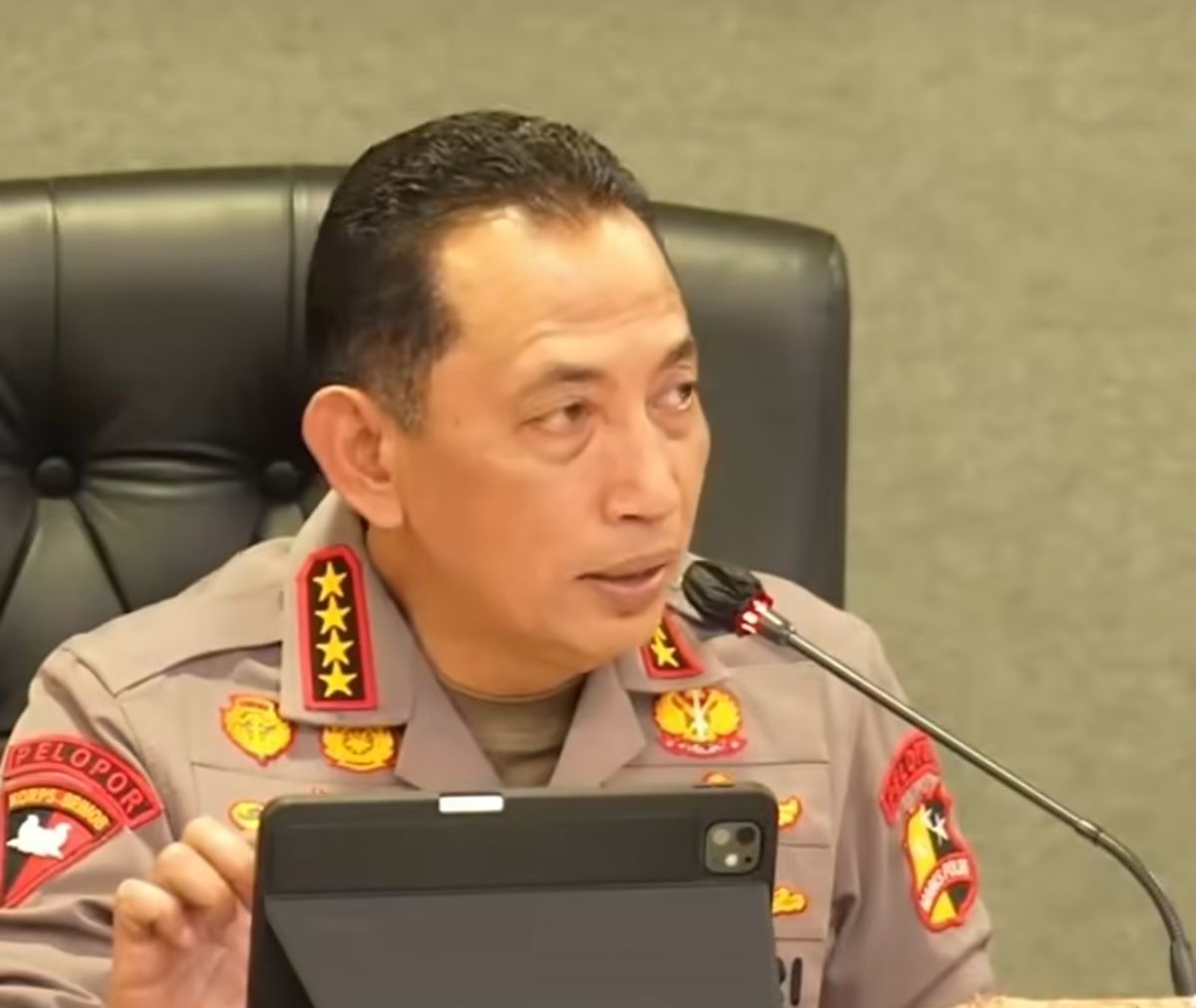 Kapolri Apresiasi Anggota Dicaci saat Demo dan Kapolres Tual yang Tertembak Panah