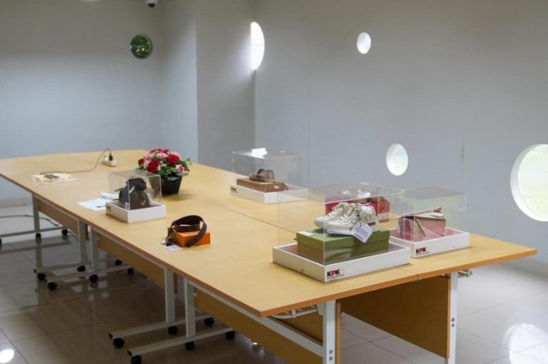 Lelang Barang Rampasan Hasil Korupsi, KPK Raup Rp10,9 Miliar