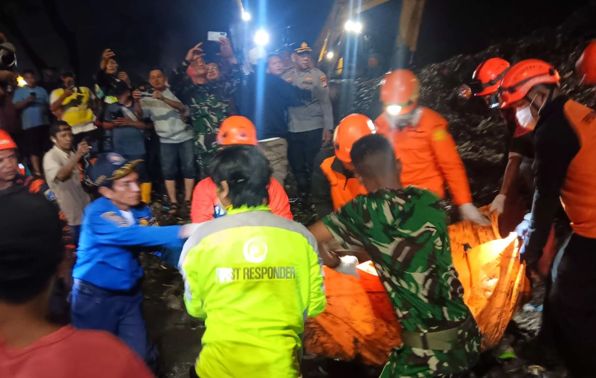 Longsor TPST Bantargebang Makan Korban, Pemprov DKI Beri Santunan