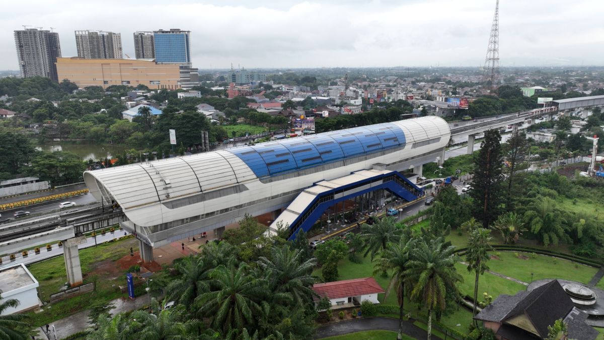 Mobilitas Lebaran Naik, LRT Jabodebek Catat Lonjakan Penumpang