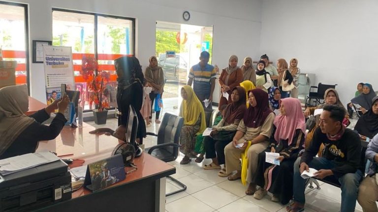 Pemerintah Kabupaten Majalengka Salurkan Bantuan Sembako PKH untuk Ribuan KPM, Total Anggaran Rp2,64 Miliar