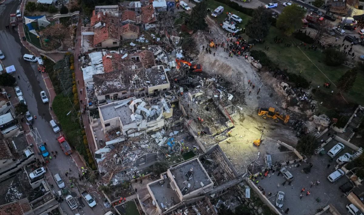 Perang Memanas, AS Serukan Warganya Segera Tinggalkan Belasan Negara di Timur Tengah