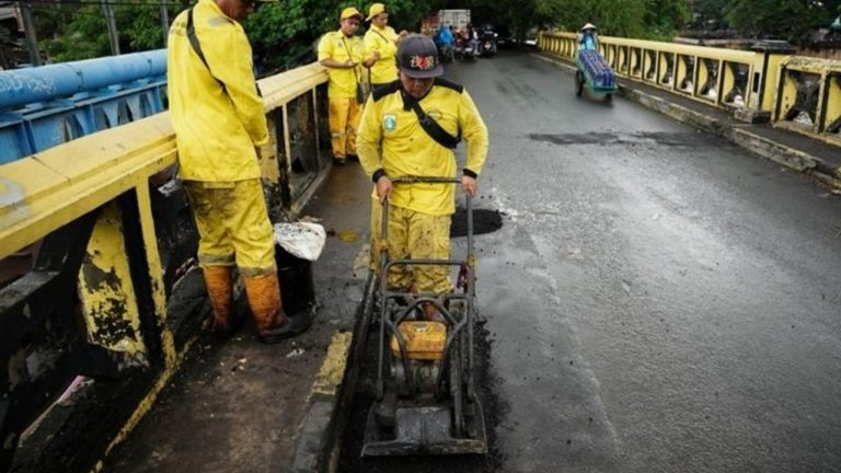 Perbaikan Jalan Berlubang Jakarta Barat: 636 Titik Tuntas Diperbaiki Sudin Bina Marga