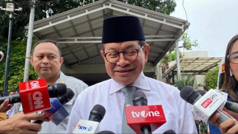 Pramono Sebut Ada Pengelola Padel Nego Jam Operasional Lebih Malam, Langsung Ditolak!