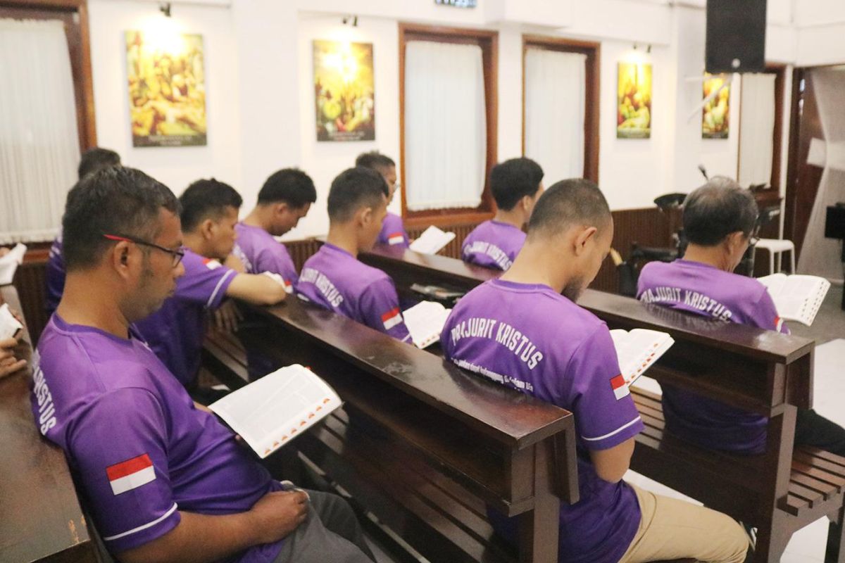 Puluhan Napi Nasrani di Lapas Kelas IIA Cibinong Ikuti Program Kerohanian