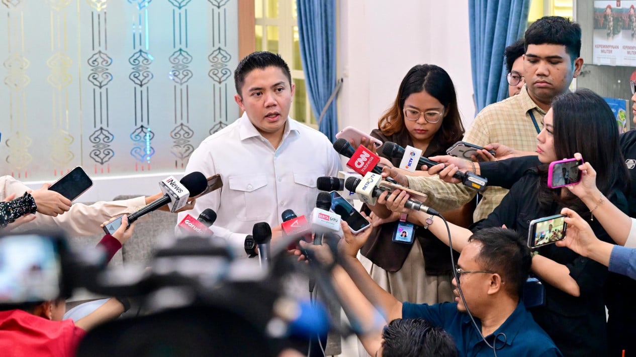 Seskab Teddy Dinilai Konsisten Sampaikan Visi Prabowo ke Publik