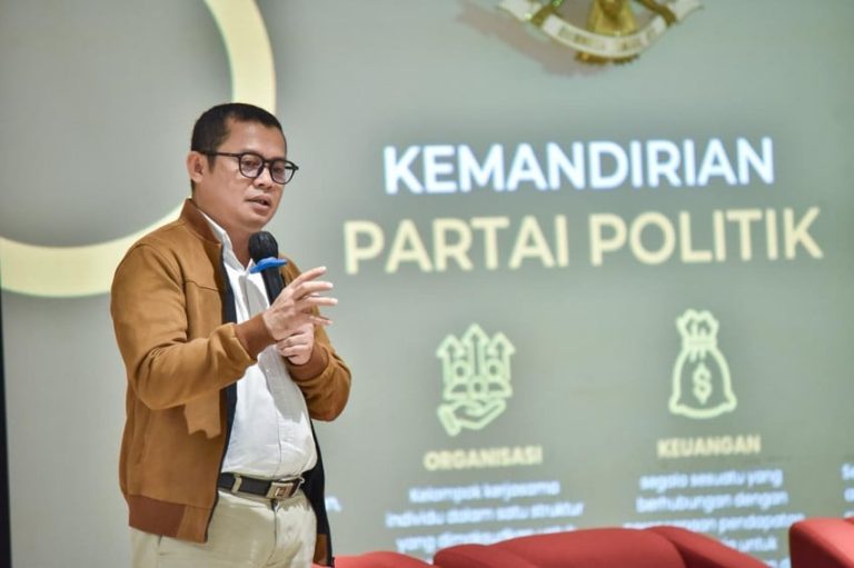 Tak Semua Bisa Menggugat, Sengketa Partai Harus Penuhi Legal Standing