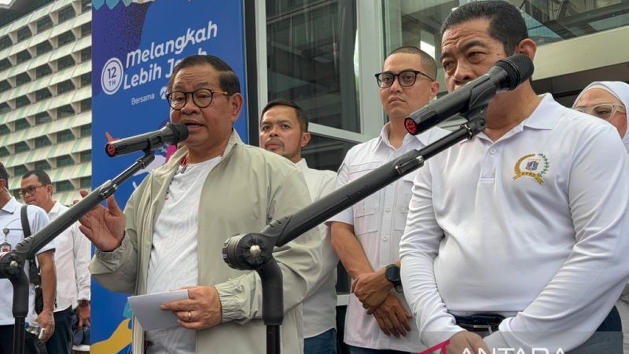 Transjakarta Dongkrak Ekonomi Jakarta Rp73,8 Triliun, Gubernur Pramono Anung Beri Apresiasi