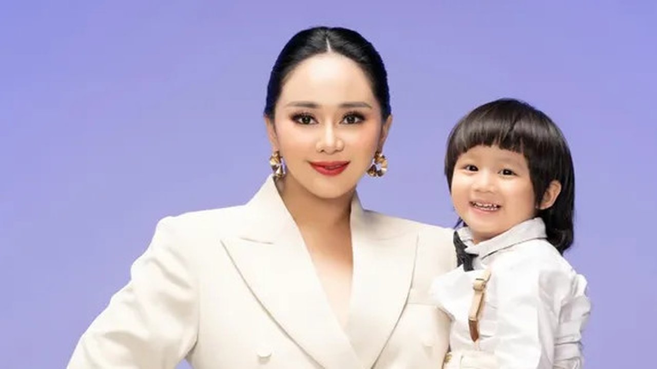 Denise Chariesta Sebut Anaknya Tumbuh Bahagia dan Sudah Memaafkan Hujatan Warganet