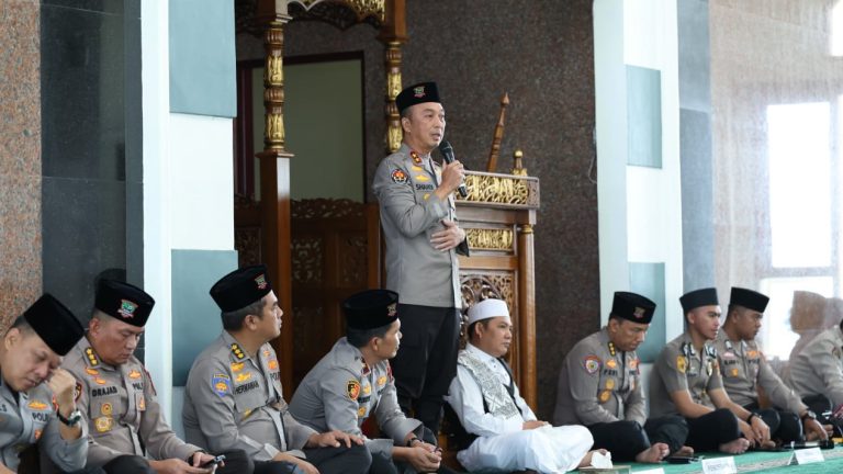 Irjen Sandi Titip Pesan Khusus ke Calon Jemaah Haji Personel Polda Sumsel